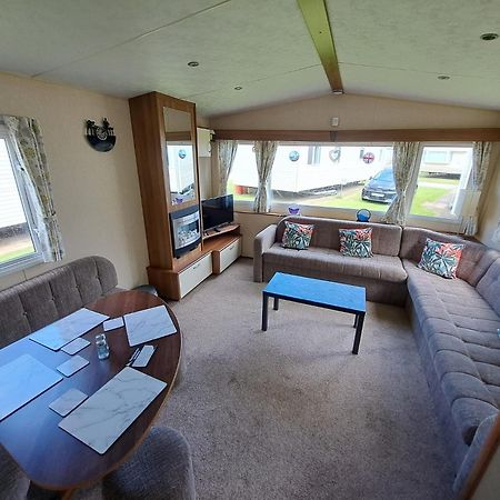 Caravan Waxholme 외부 사진